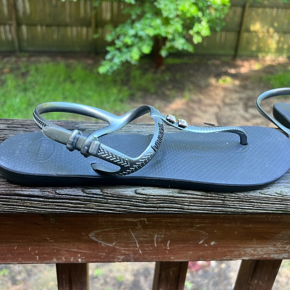 Havianas silver straps with rhinestone sandals sz 9/10 39-40 - Picture 3 of 10